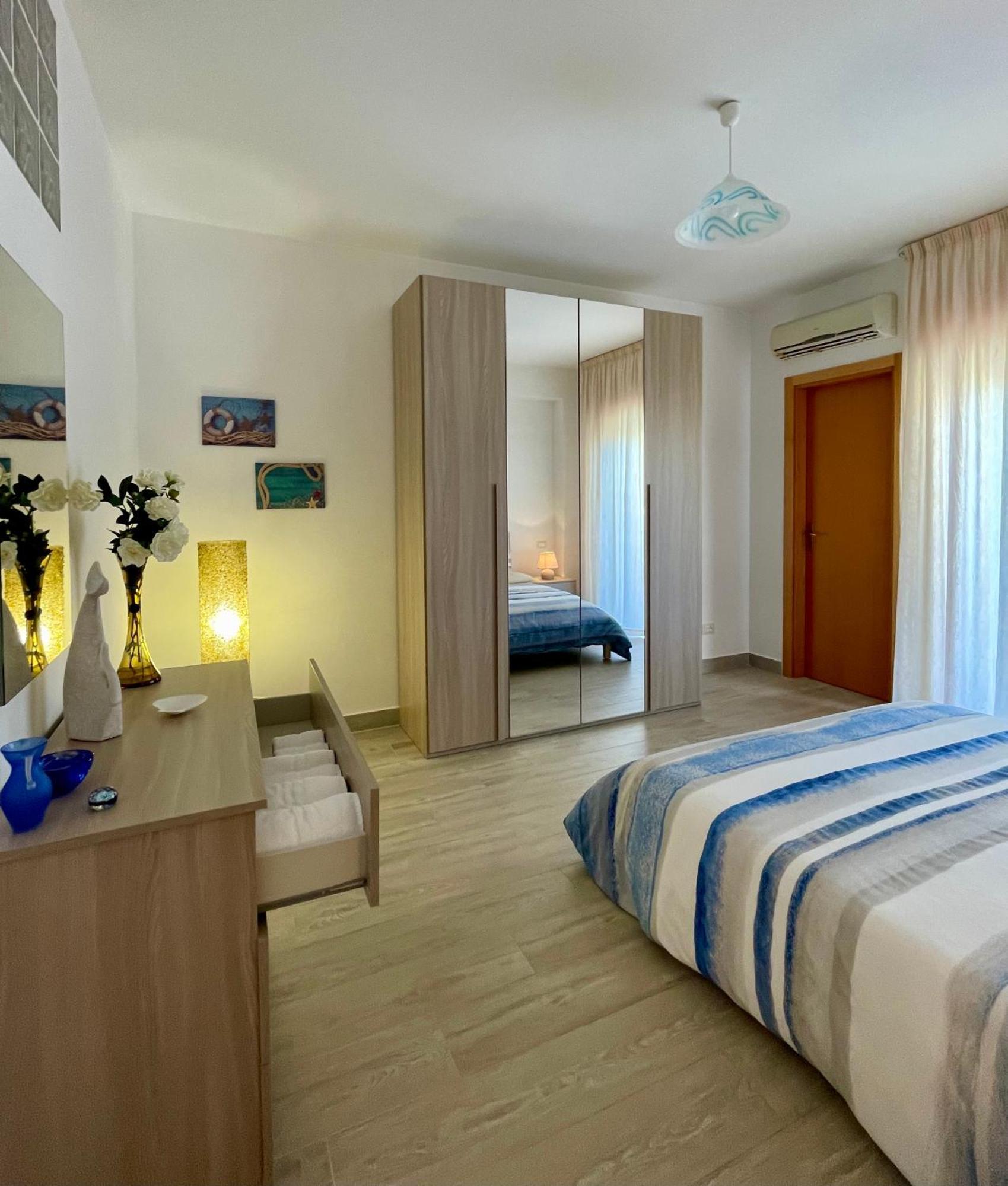 Vistamare Apartments Reggio Calabria Exterior photo
